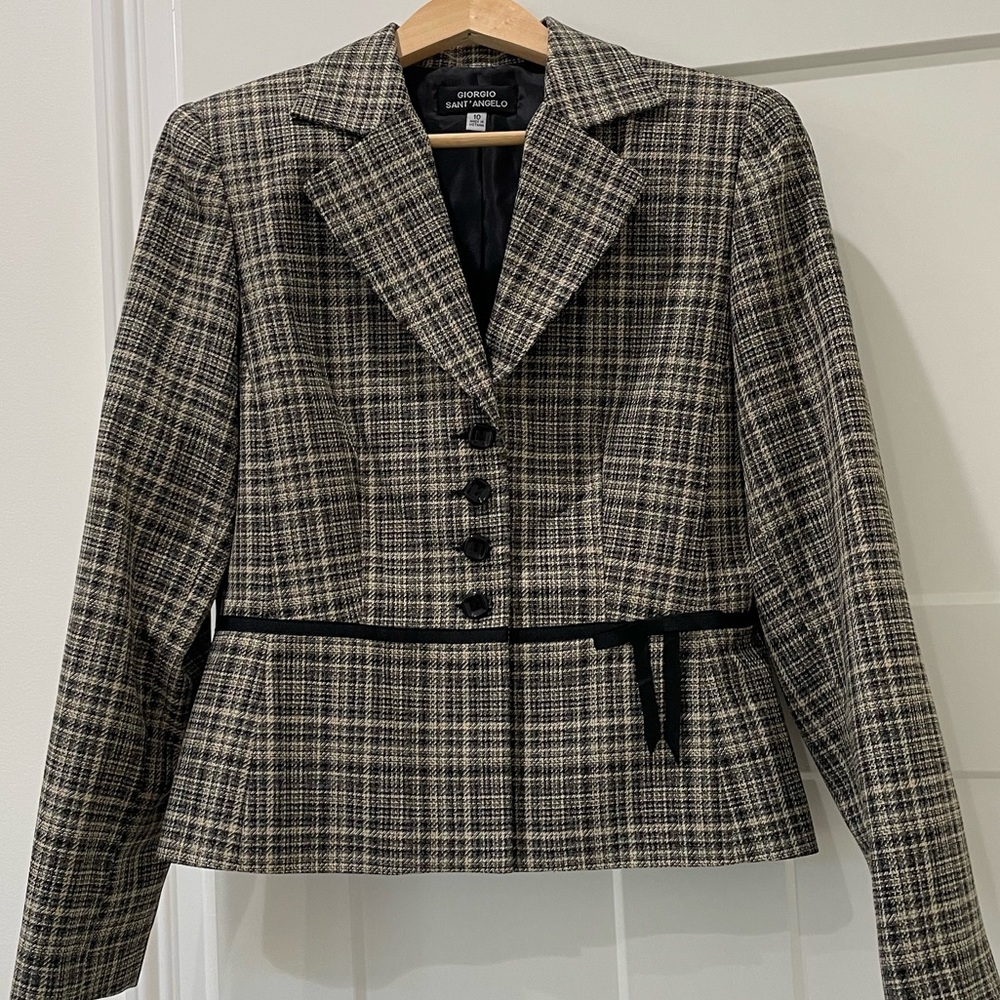 Georgio Sant' Angelo White & Cream Wool Blazer, Size 8